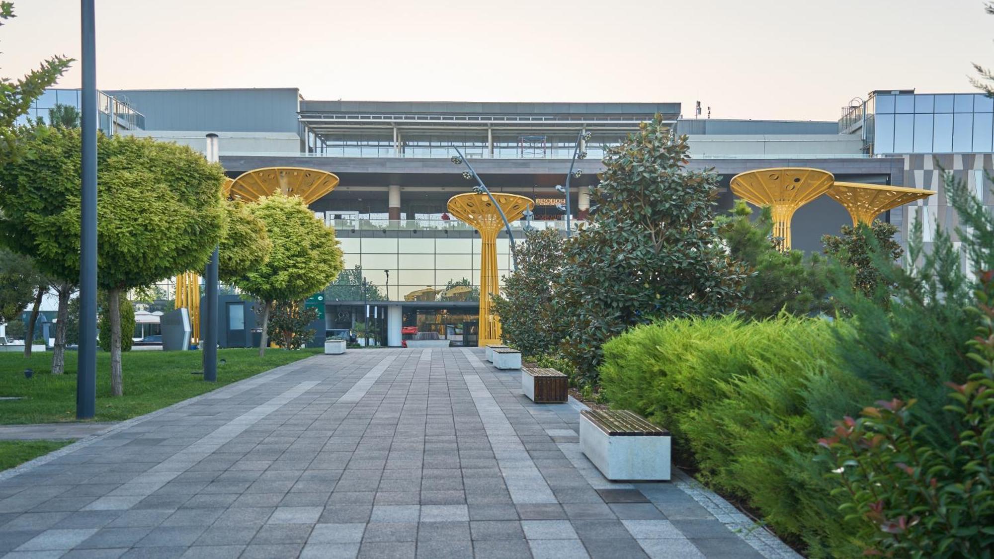 Holiday Inn Tashkent City By Ihg Buitenkant foto