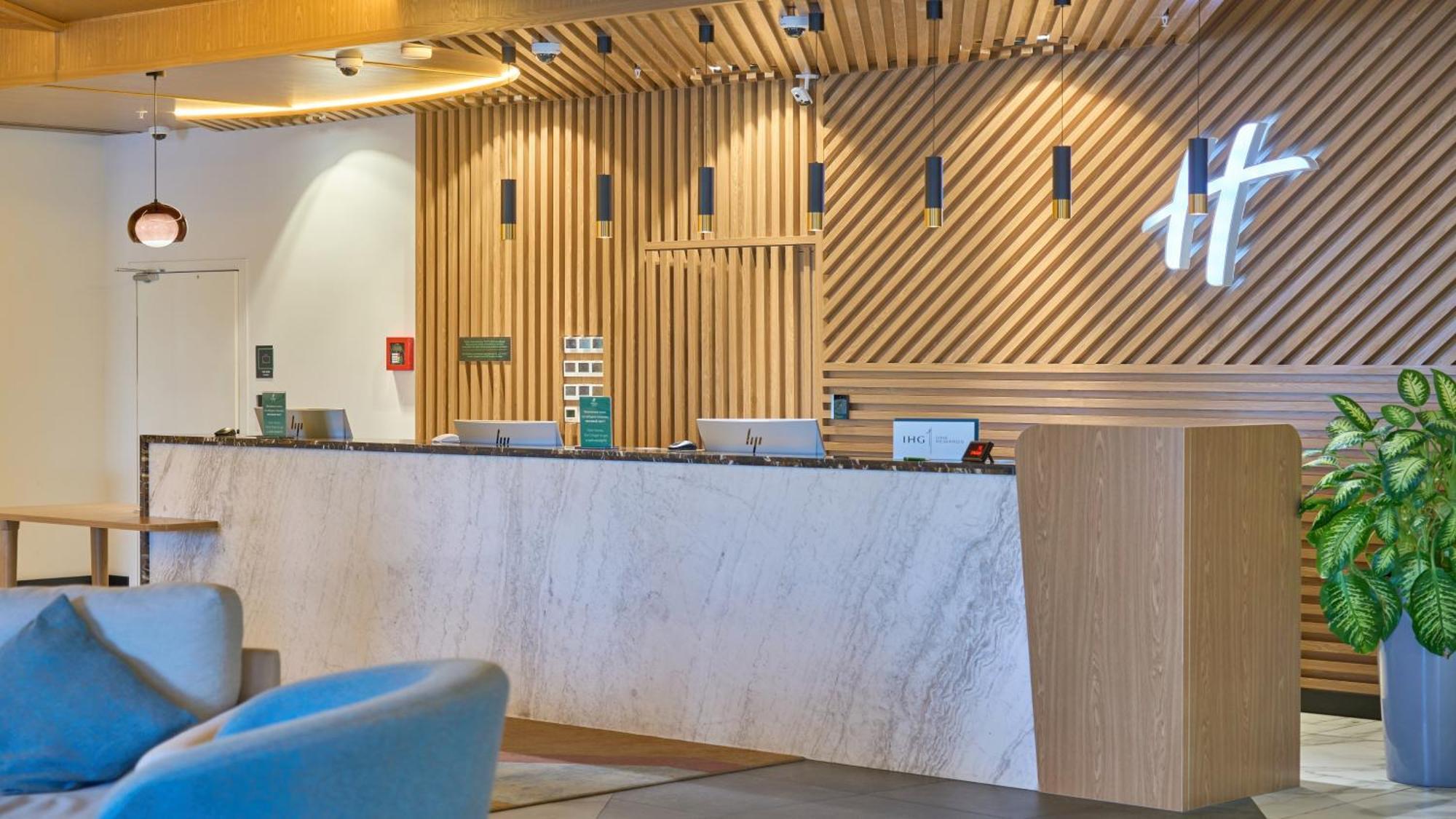 Holiday Inn Tashkent City By Ihg Buitenkant foto