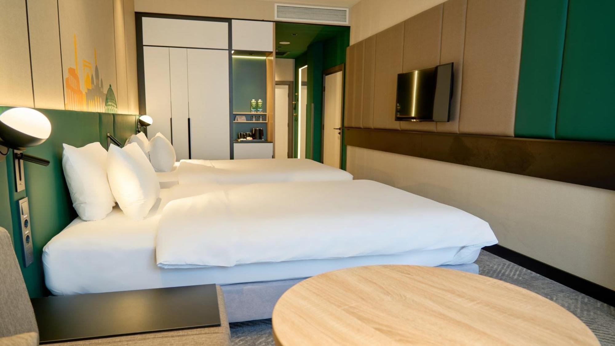 Holiday Inn Tashkent City By Ihg Buitenkant foto