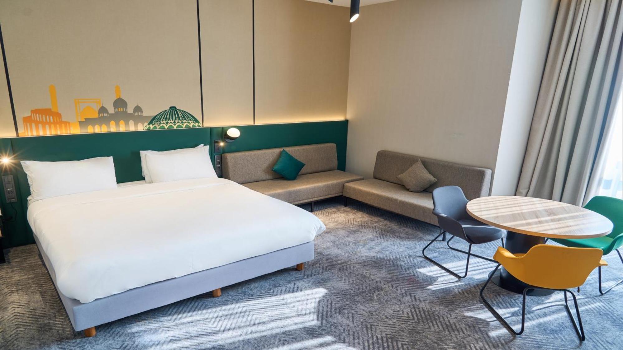 Holiday Inn Tashkent City By Ihg Buitenkant foto