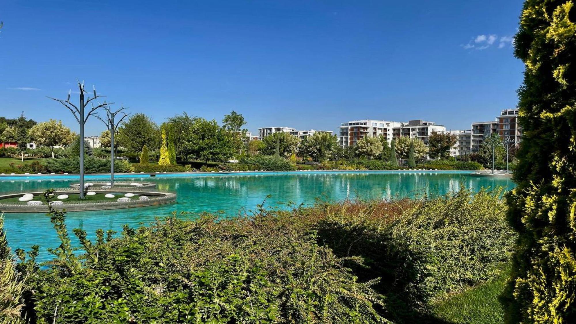 Holiday Inn Tashkent City By Ihg Buitenkant foto